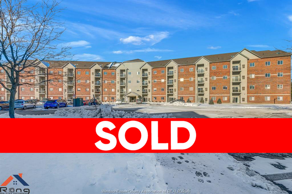 1888 WESTVIEW PARK #403, LASALLE - SOLD